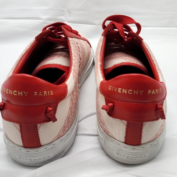 Authenticated Red/Pink Givenchy Leather Printed Sneakers Size 9/39 - Picture 4 of 12